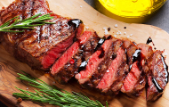 Steak Thăn Ngoại Bò Mỹ Kết Hợp Với Loại Xốt Nào Ngon Nhất?