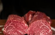PHÂN BIỆT THĂN NỘI BÒ KOBE VỚI TENDERLOIN THƯỜNG – ĐẮT NHƯNG “CHẤT”
