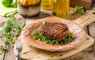 THĂN LƯNG BÒ HOKUBEE – MỀM CHUẨN WAGYU, GIÁ LẠI RẤT “MỀM”